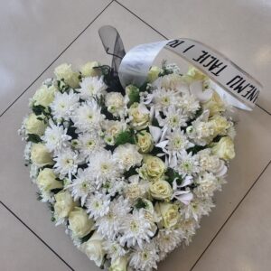 Serce z mieszanych kwiatów