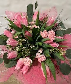 Bukiet z tulipanów i mini goździków